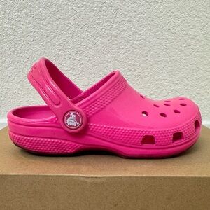 Hot pick CROCS